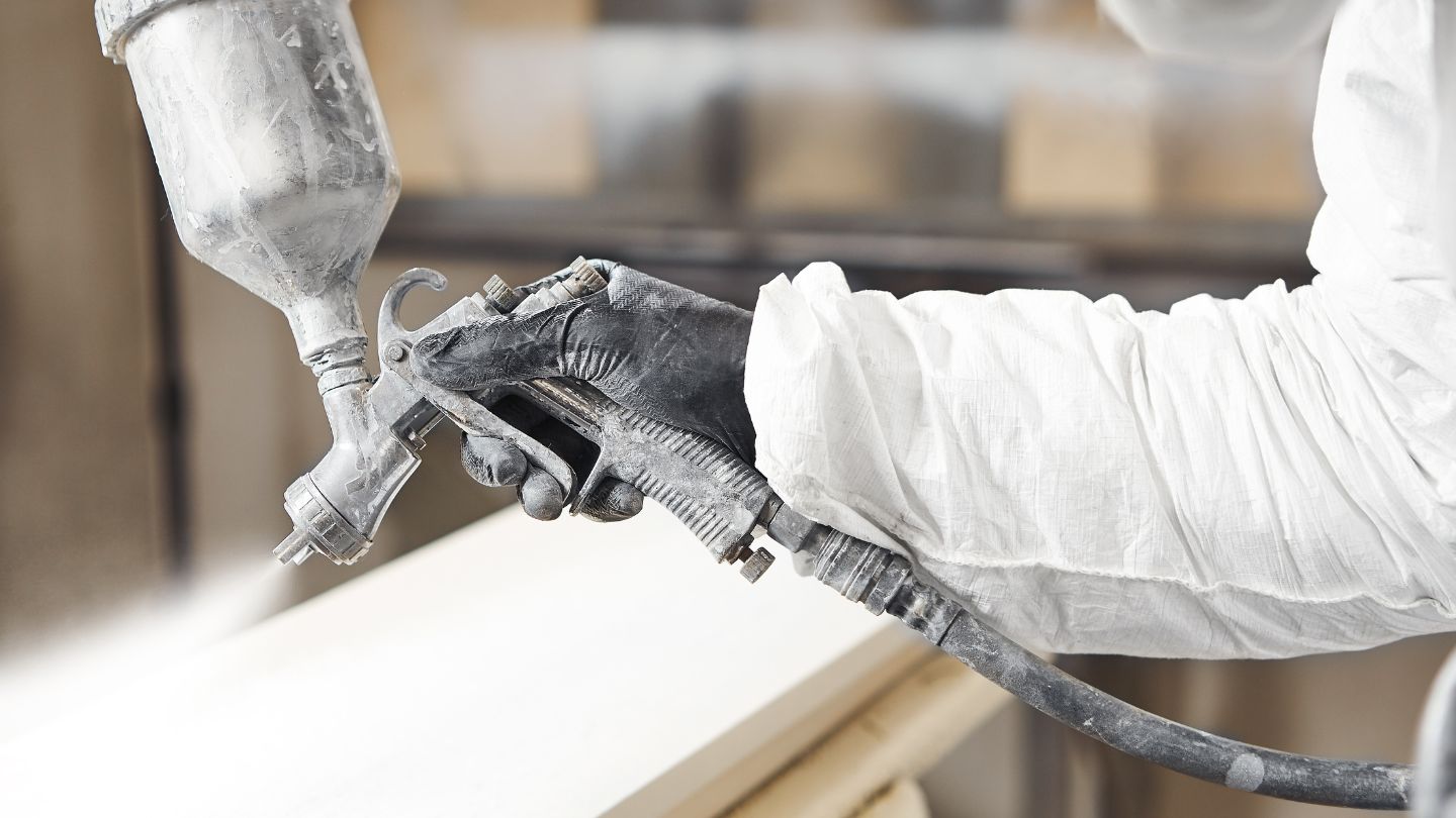 吹き付け塗装に最適な静音コンプレッサー